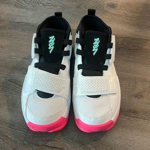 Nike Zion sneakers. Brand new. Never worn. Big kids size 3Y.